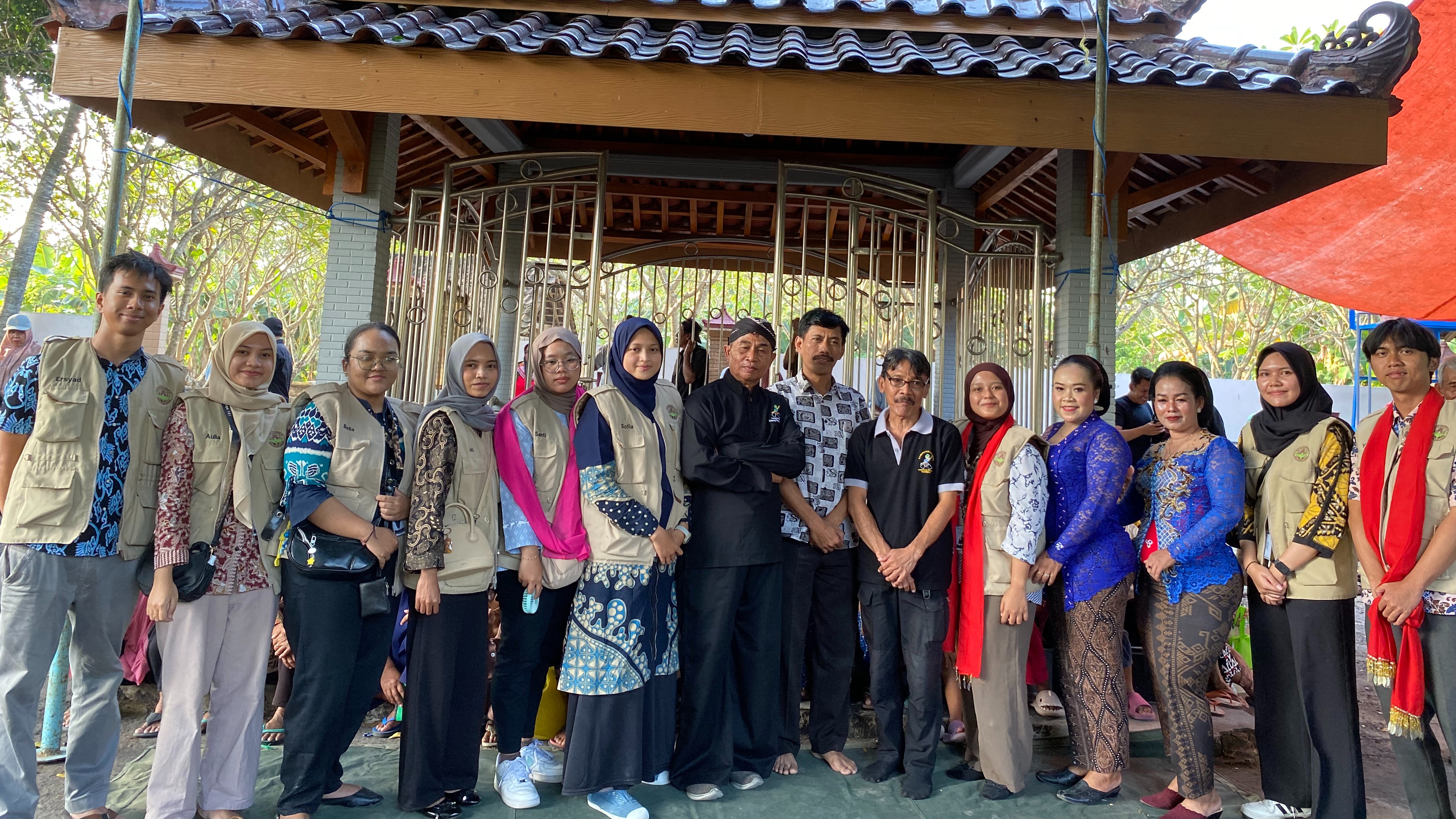 Lestarikan Adat Leluhur, Warga Desa Metesih Gelar Tradisi Bersih Desa Dimeriahkan Pentas Reog dan Acara Lain